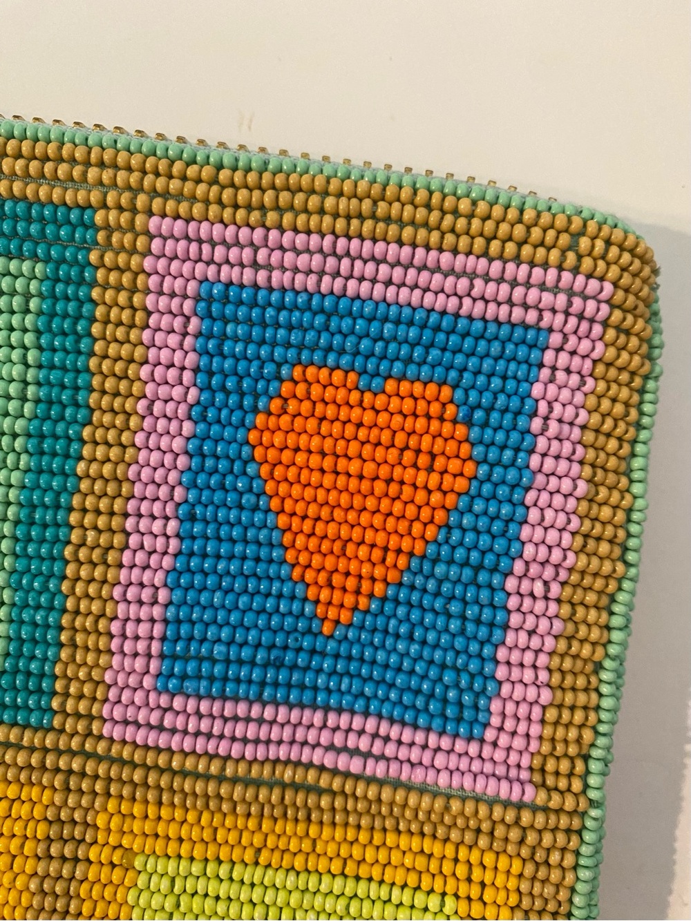 Anthropologie Fiona Beaded Medium Pouch in Hearts - Picture 3 of 10